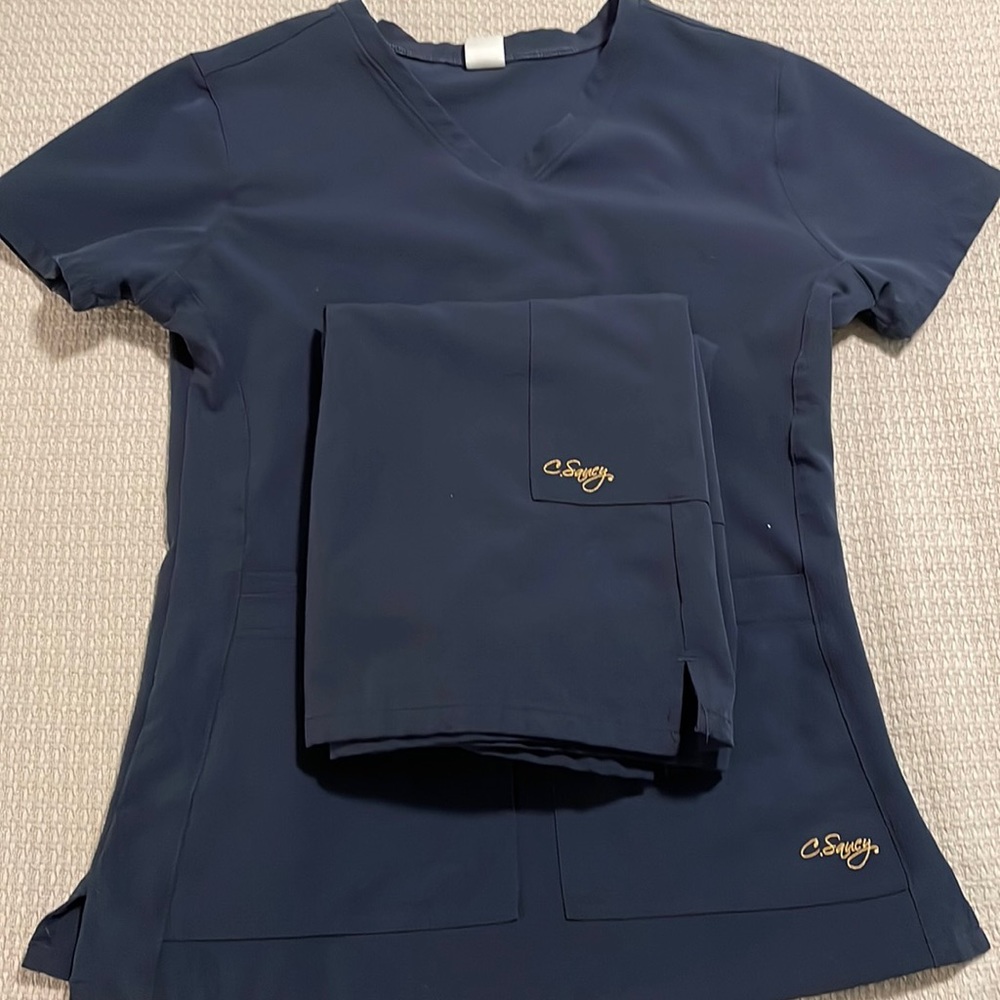 C Saucy Scrubs